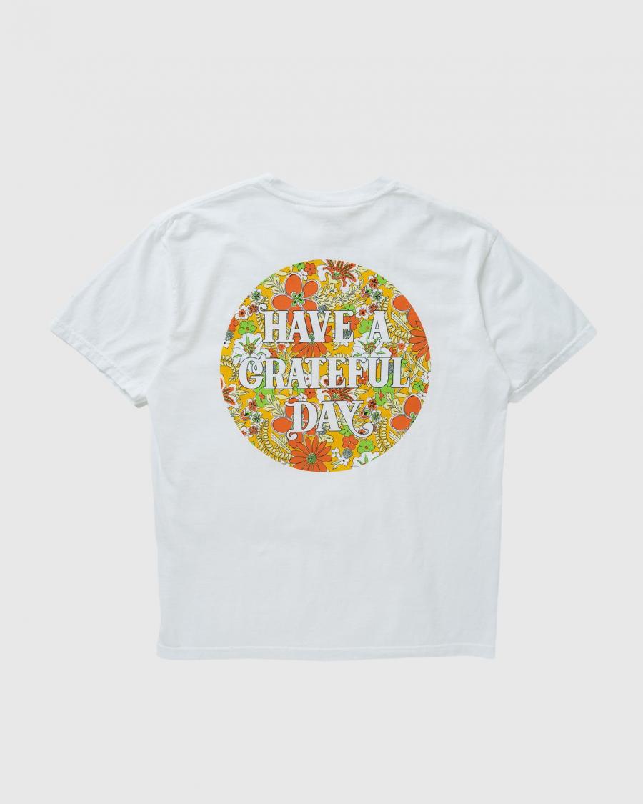 T-SHIRT -ON THE BEACH