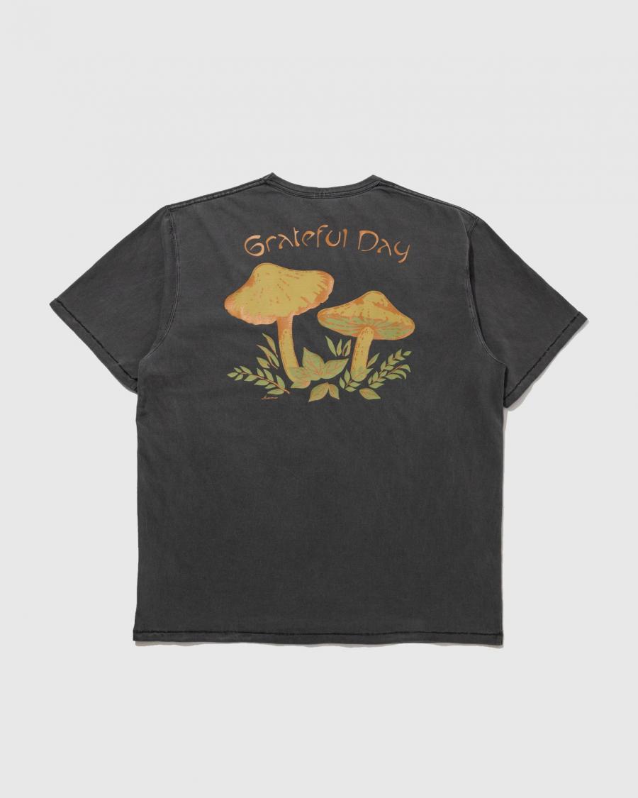 T-SHIRT -MUSHROOM