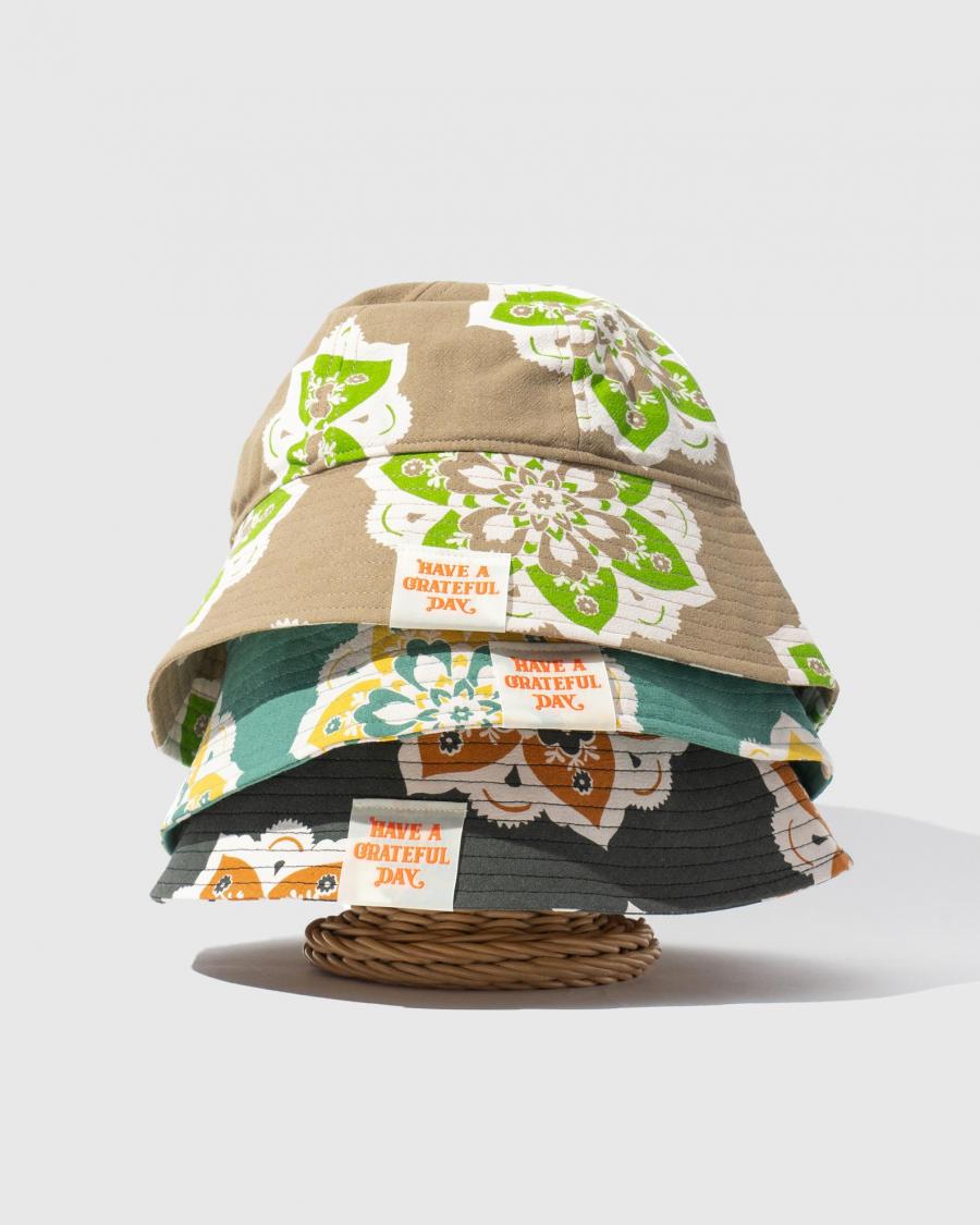 BUCKET HAT