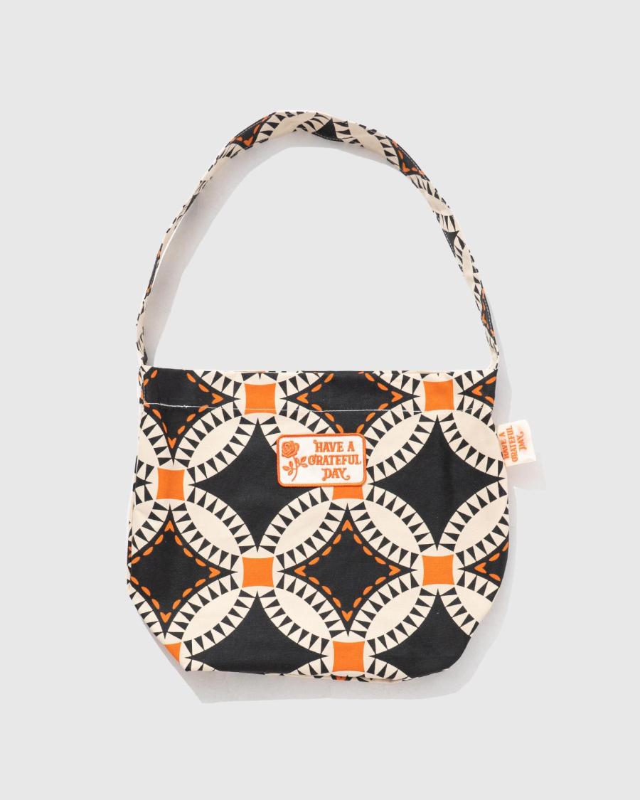 SHOULDER TOTO BAG