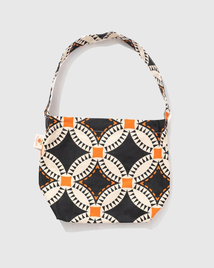 SHOULDER TOTO BAG