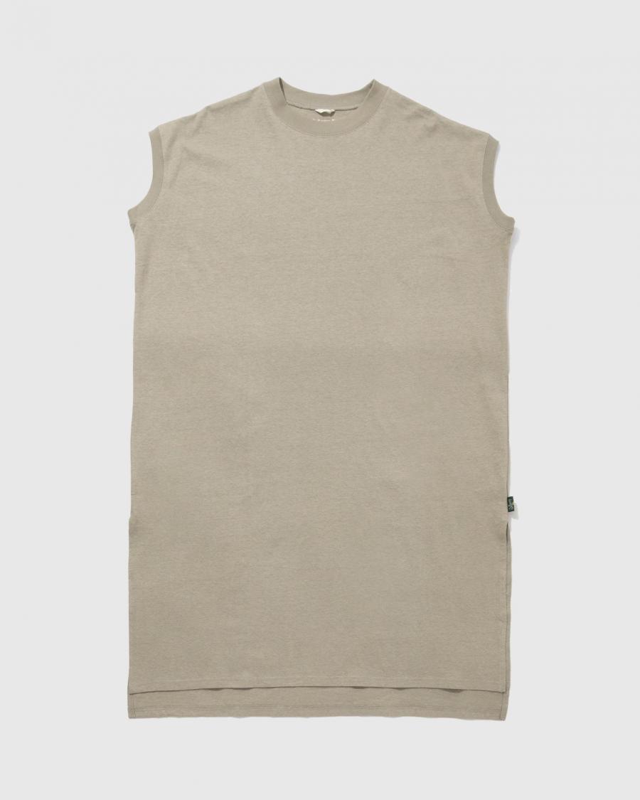 HONEY SLEEVE-LES ONE PIECE