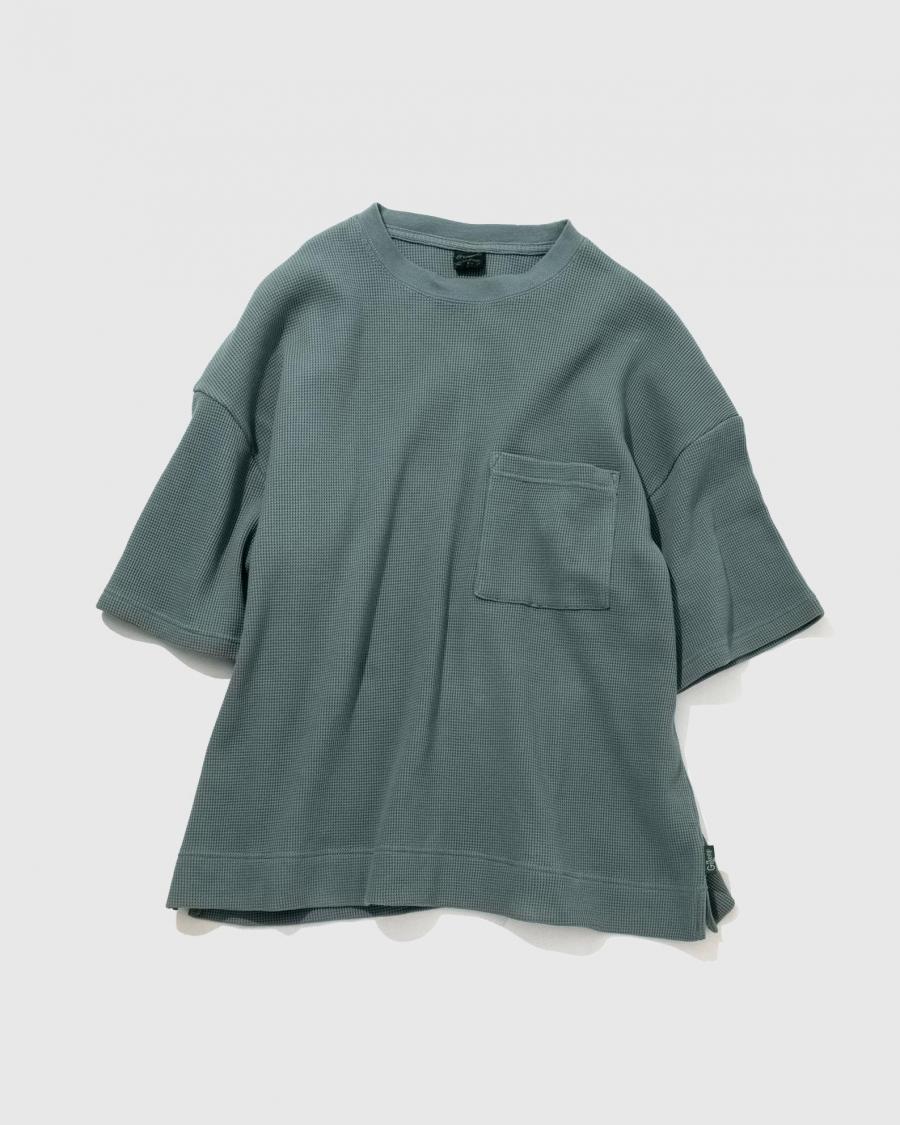 WIDE SLIT TEE