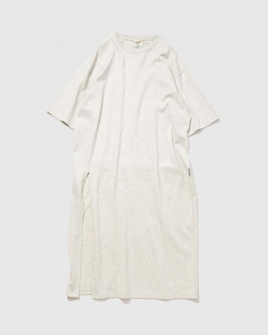 SIDE SLIT ONE PIECE