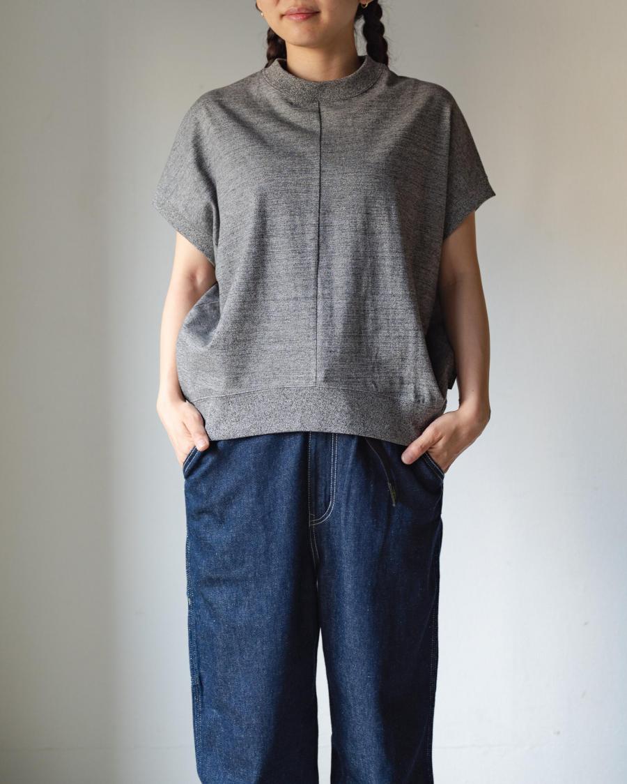 DROOPING SHOULDER VEST