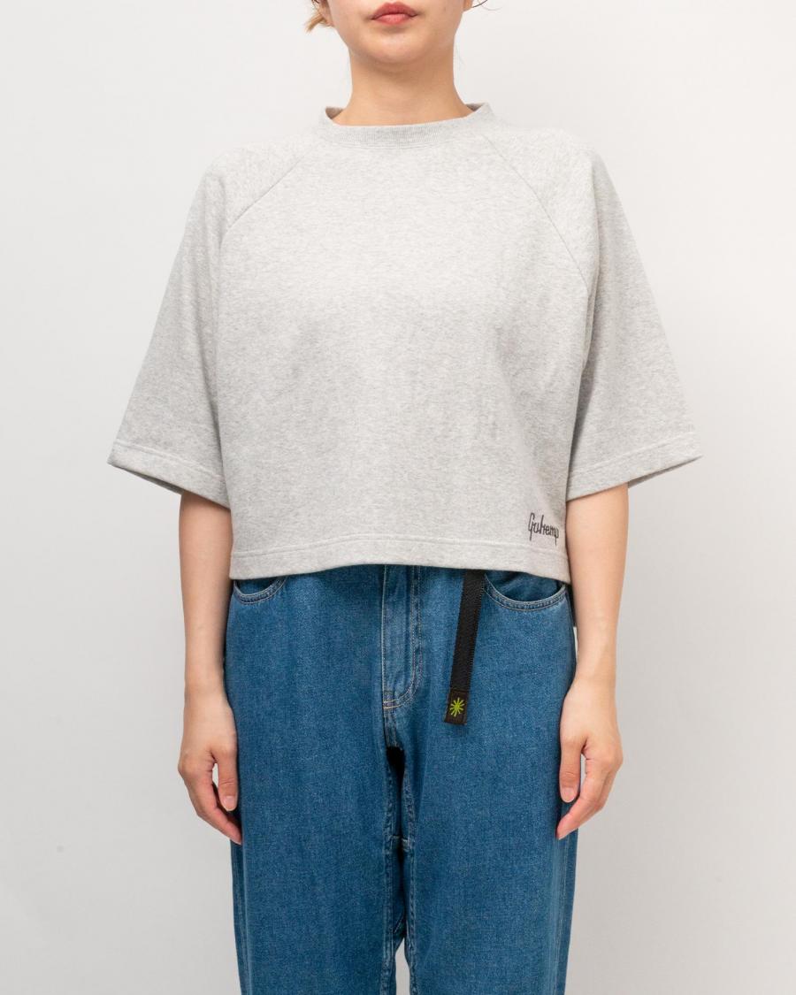 RAGLAN SLEEVE SQUARE