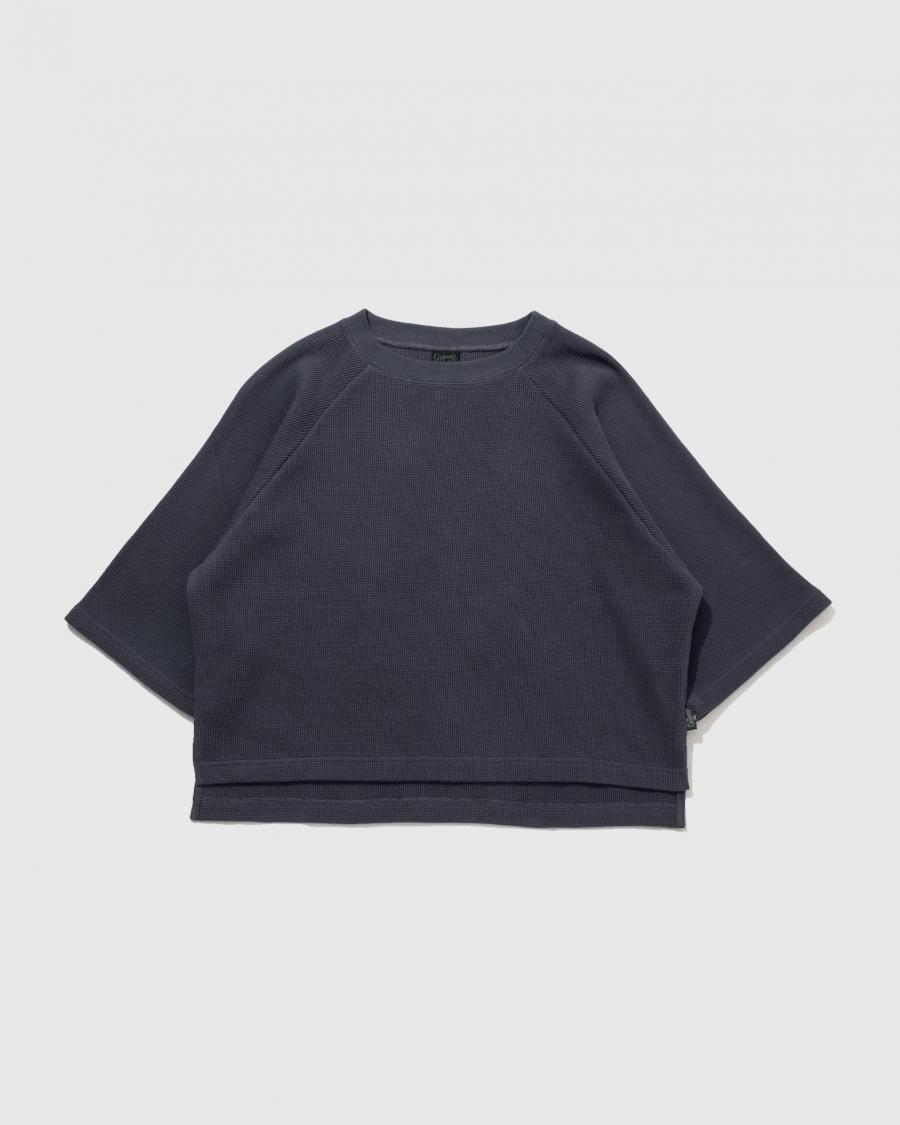 RAGLAN SLEEVE SQUARE