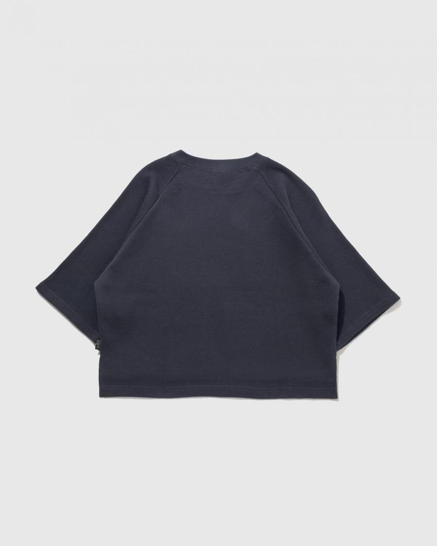 RAGLAN SLEEVE SQUARE