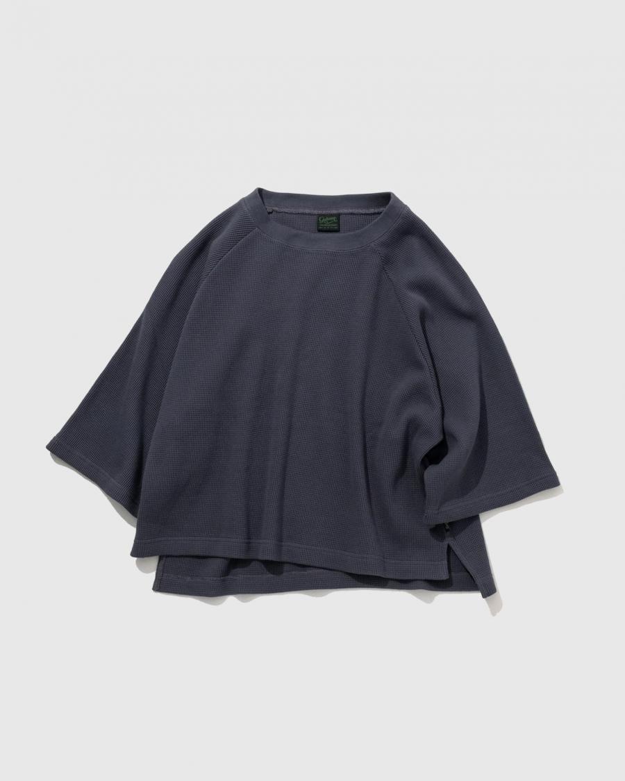 RAGLAN SLEEVE SQUARE