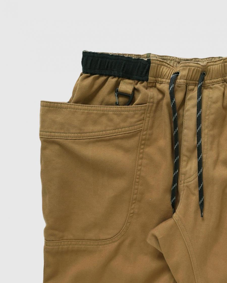 VENDOR CHILL SHORTS