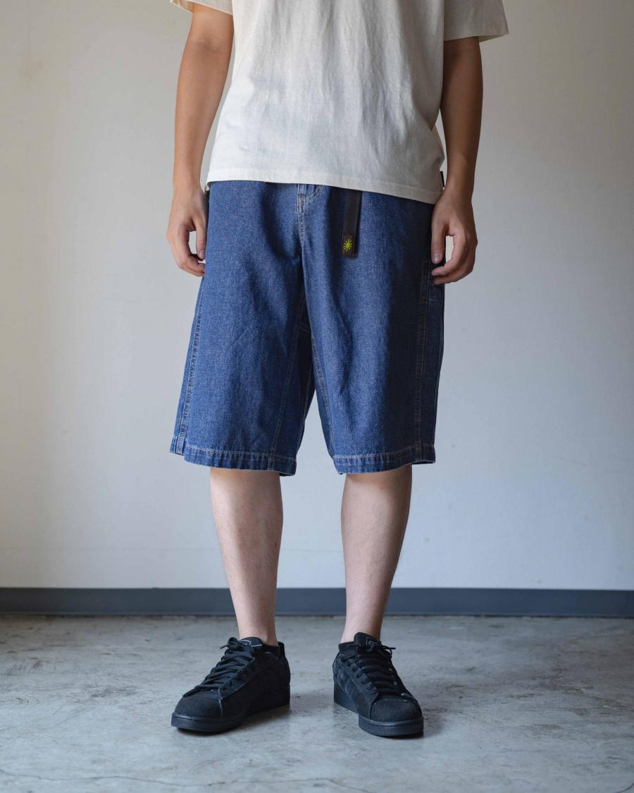 WIDE GENDER SHORTS