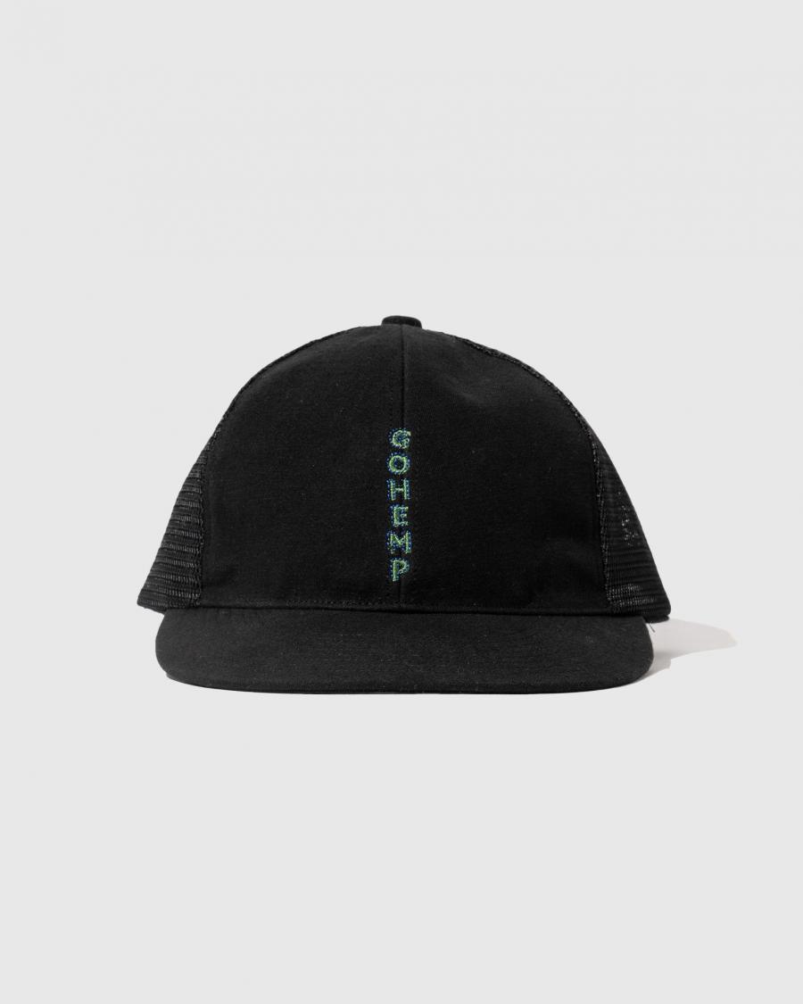 VERTICAL LOGO MESH CAP