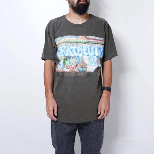 GRATEFUL DAY T-SHIRT -BUS