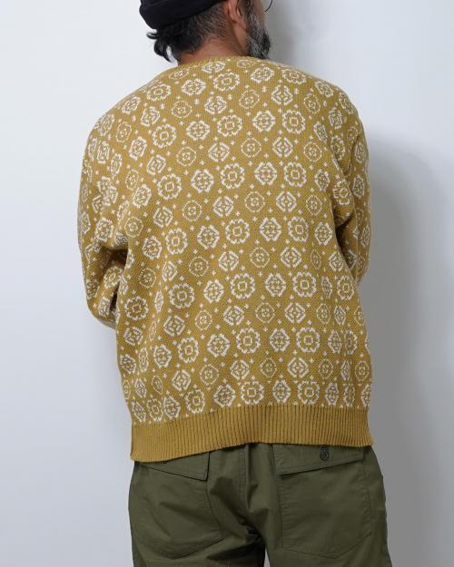 JACQUARD KNIT