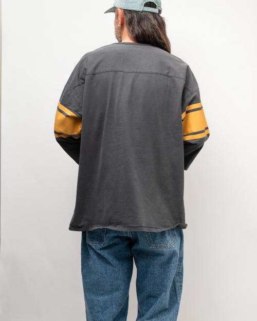 FOOTBALL T-SHIRT