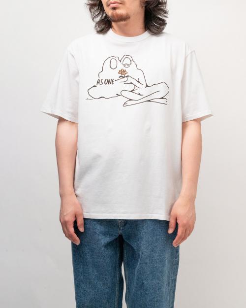 T-SHIRT -AS ONE