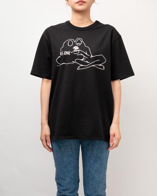 T-SHIRT -AS ONE