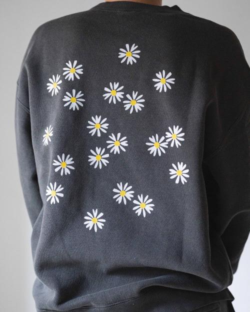 CREW SWEATSHIRT