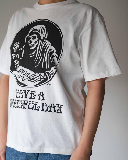 T-SHIRT -PLAY DEAD