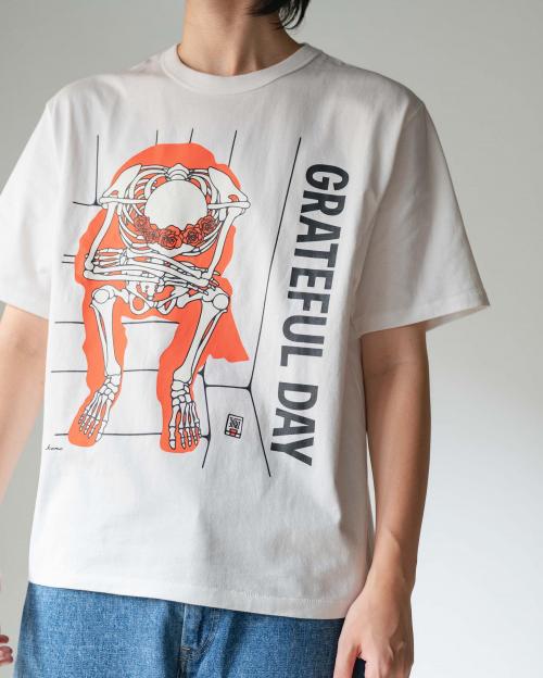 T-SHIRT -TRUE