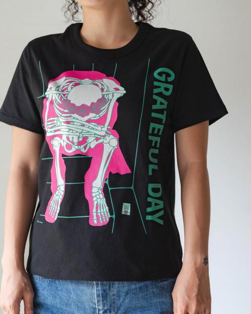 T-SHIRT -TRUE