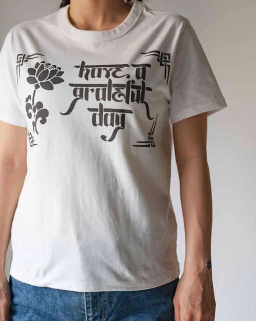 STENCIL T-SHIRT -NEUTRAL