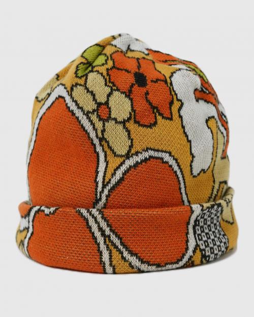 JACQUARD WATCH CAP -ON THE BEACH