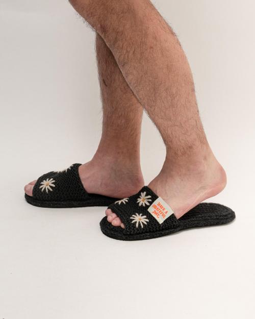 CROCHET SANDALS