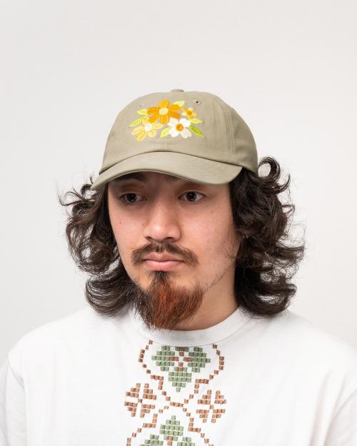 6 PANEL CAP