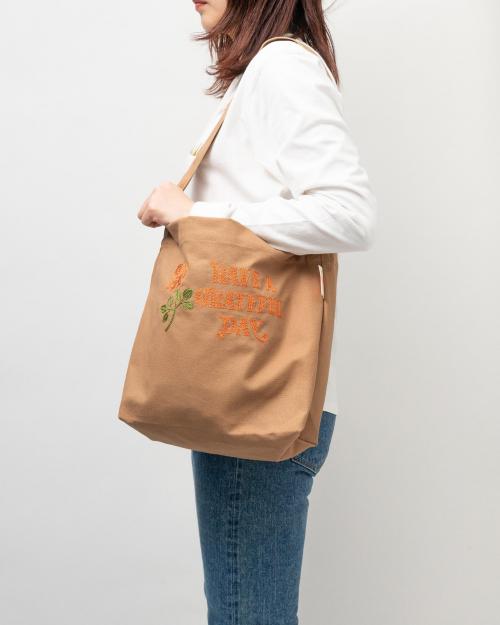 SHOULDER TOTE BAG