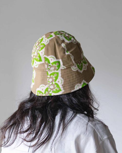 BUCKET HAT