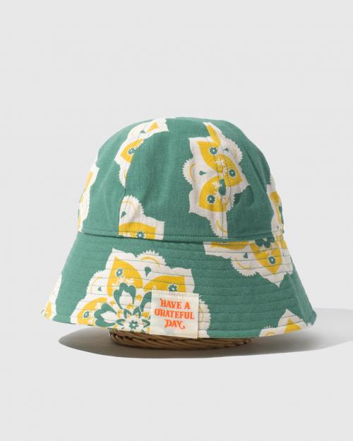 BUCKET HAT