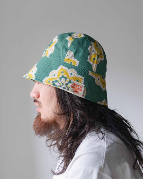 BUCKET HAT
