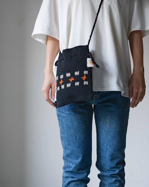 CROCHET POUCH