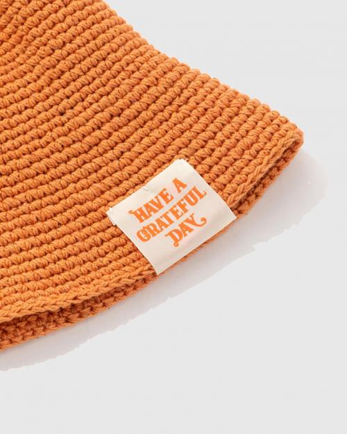 UNITE HAT
