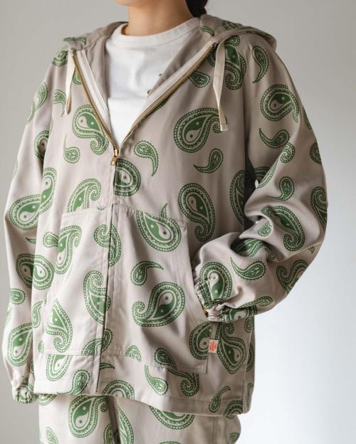 BEACH HOODIE