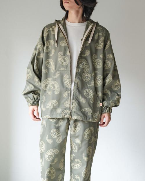 BEACH HOODIE