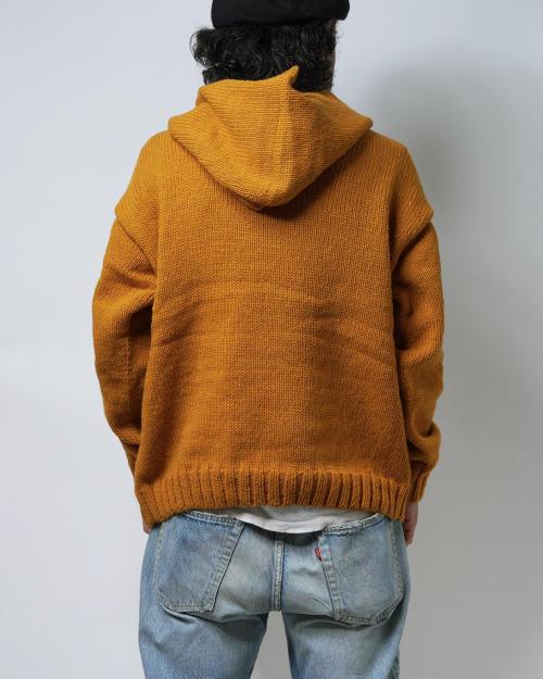 WOOL KNIT HOODIE