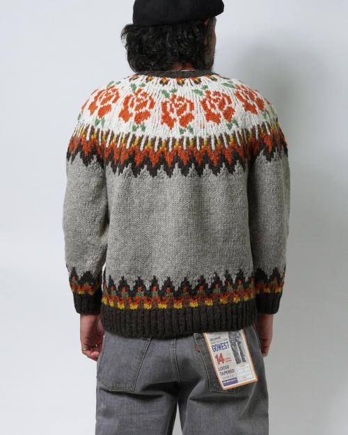 ROSE PATTERN WOOL KNIT CREW