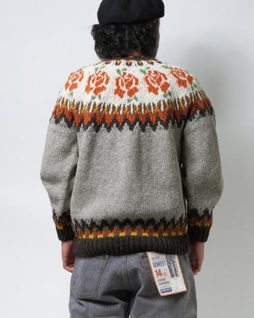 ROSE PATTERN WOOL KNIT CREW