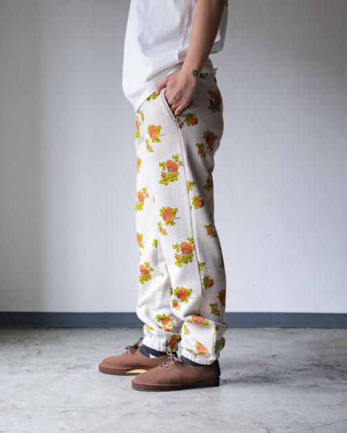SWEAT PANTS