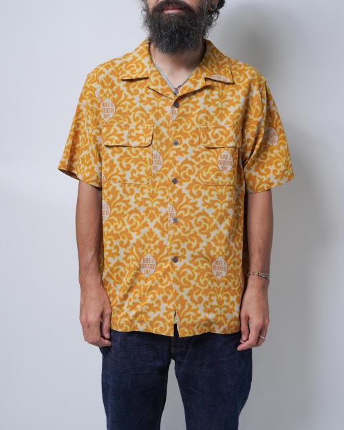 OPEN COLLAR SHORT SLEEVE SHIRT