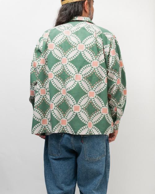 OPEN COLLAR LONG SLEEVE SHIRT