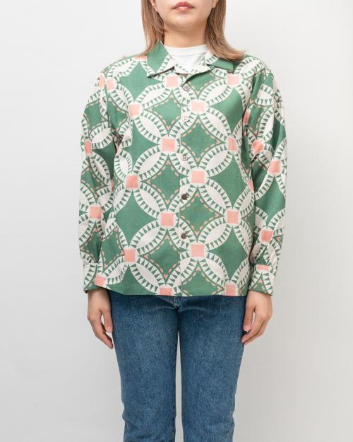 OPEN COLLAR LONG SLEEVE SHIRT