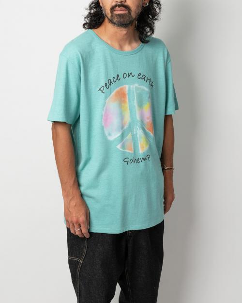 Peace on Earth BASIC SHORT SLEEVE TEE