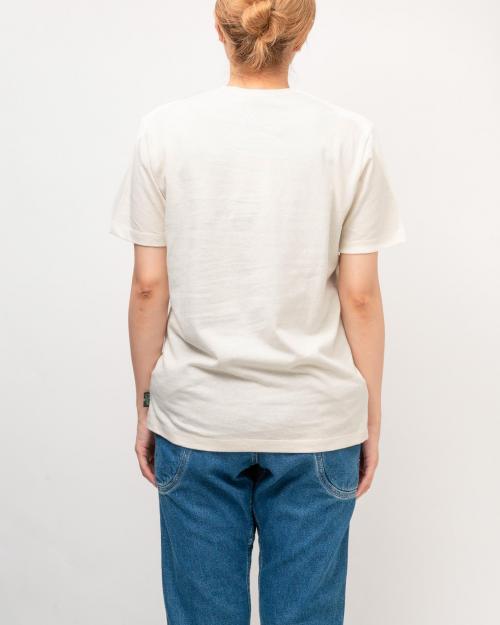 A day off at the beach BASIC S/SL TEE