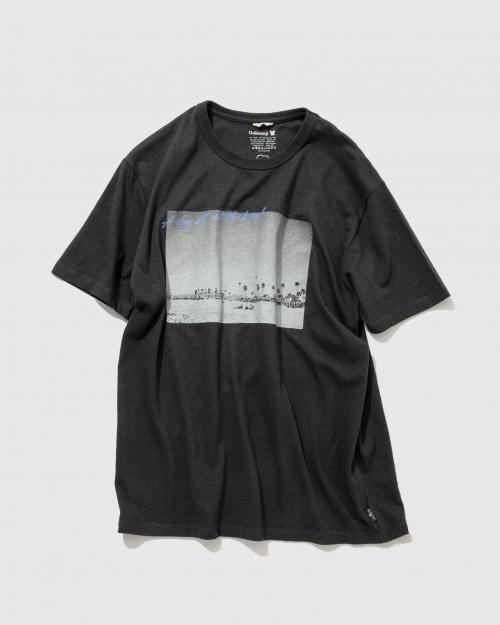 A day off at the beach BASIC S/SL TEE