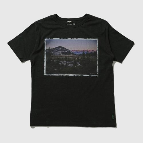 "Magic Hour" BASIC SHORT SLEEVE TEE