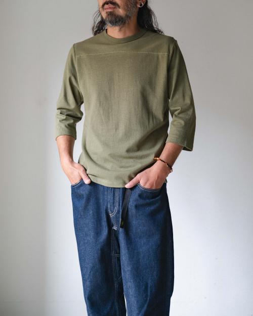 BASIC FOOTBALL TEE