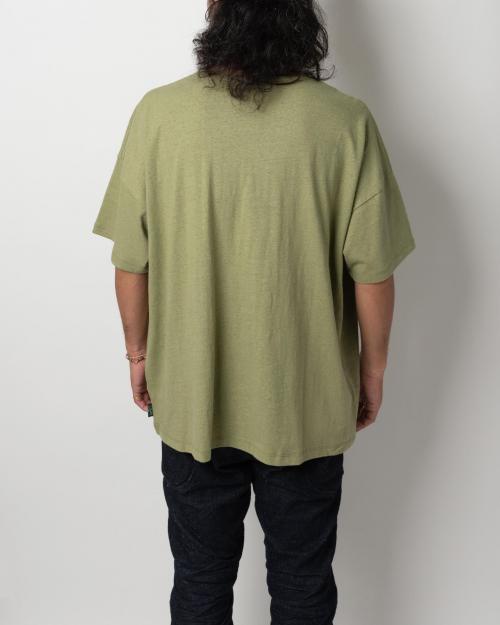 WIDE POCKET TEE